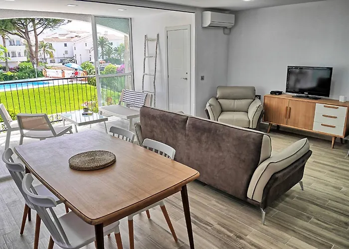 Neenies - Carabeo Luxury Nerja