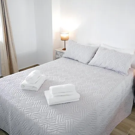 Apartment Neenies - Carabeo Luxury