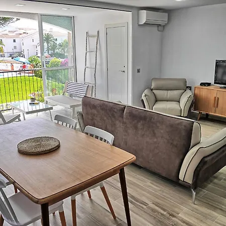 Neenies - Carabeo Luxury Nerja