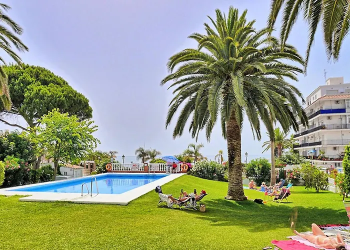 Neenies - Carabeo Luxury Appartement